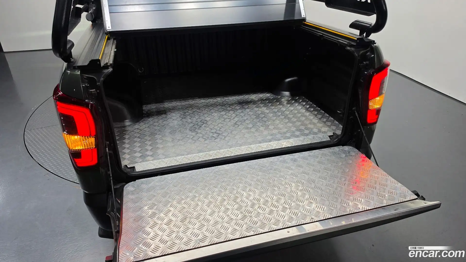 Rexton KG Mobility 2023.0-OPTION-042