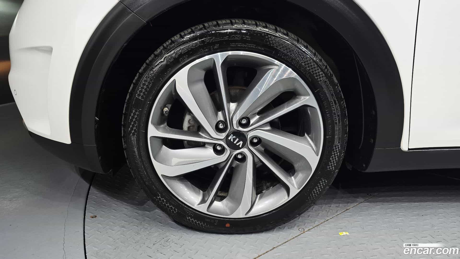 Niro Kia 2017.5-OUTER-005