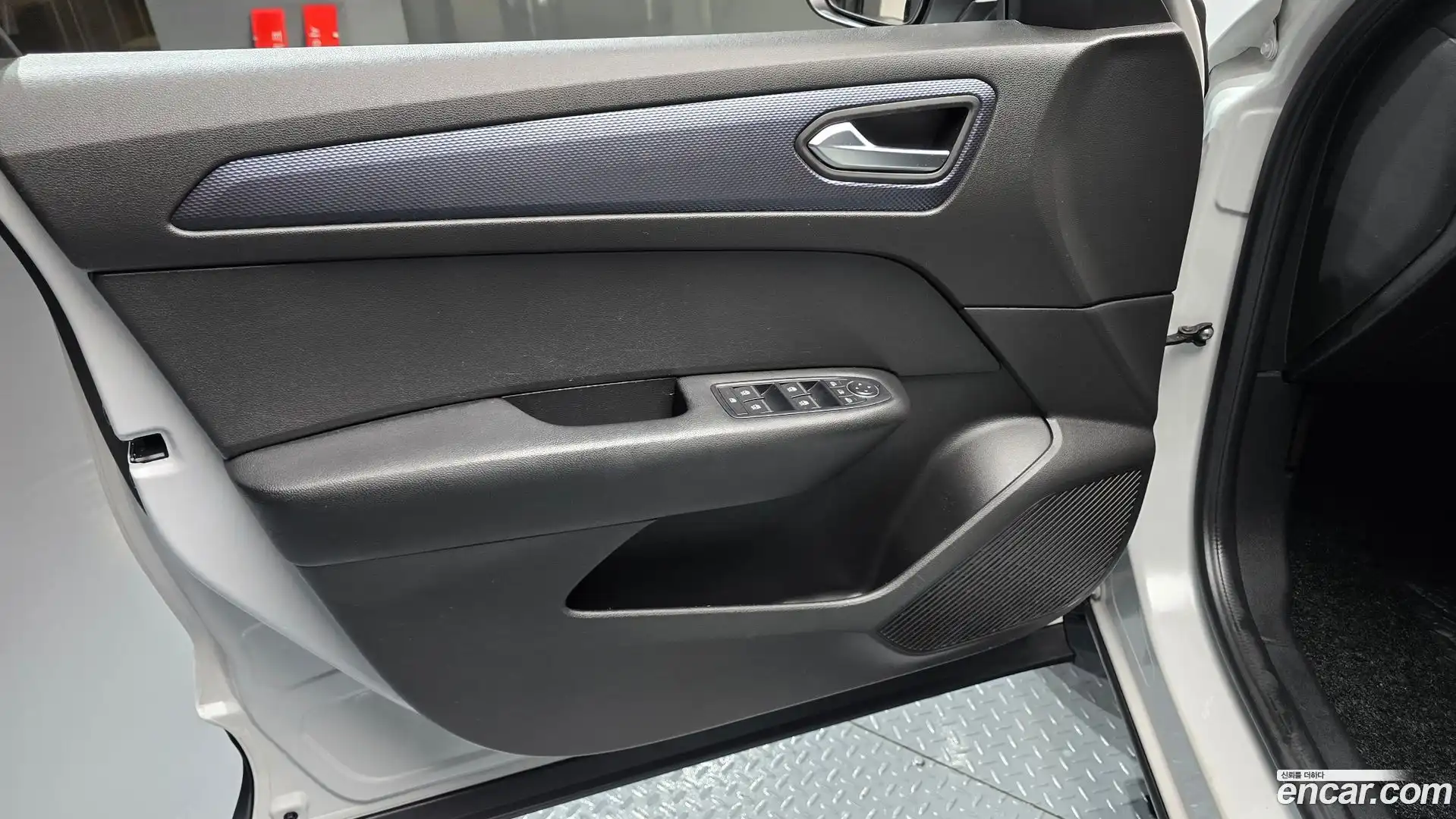 XM3 Renault Korea 2020.5-INNER-034