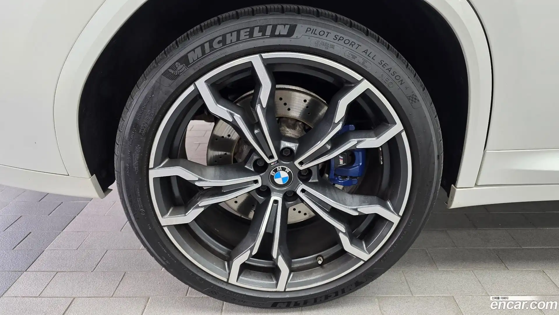 X4M BMW 2020.2-OUTER-005