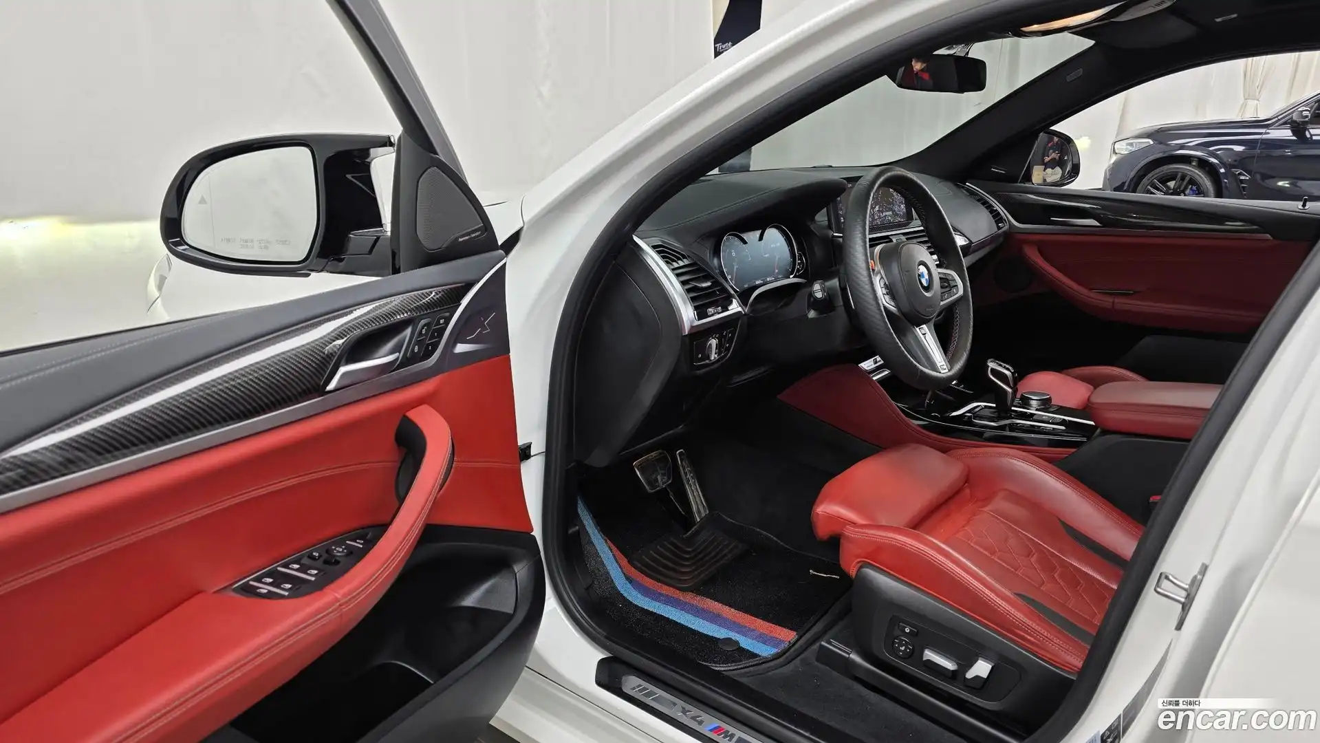 X4M BMW 2020.2-INNER-010