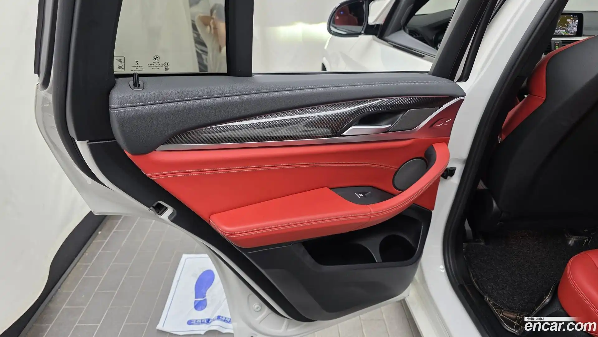 X4M BMW 2020.2-INNER-035
