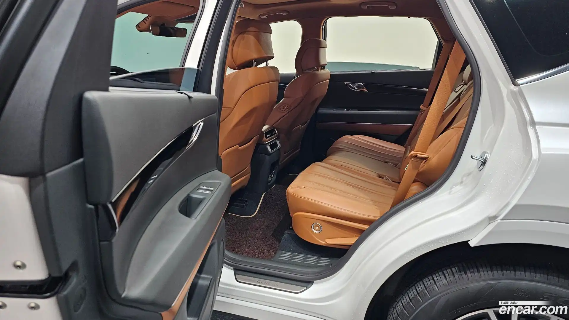 GV80 Genesis 2024.0-INNER-036