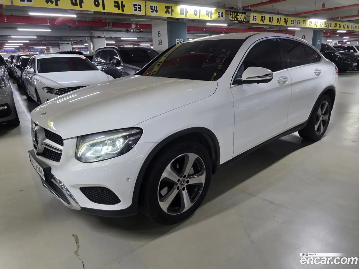 GLC-Class Mercedes-Benz 2019.5-OUTER-003