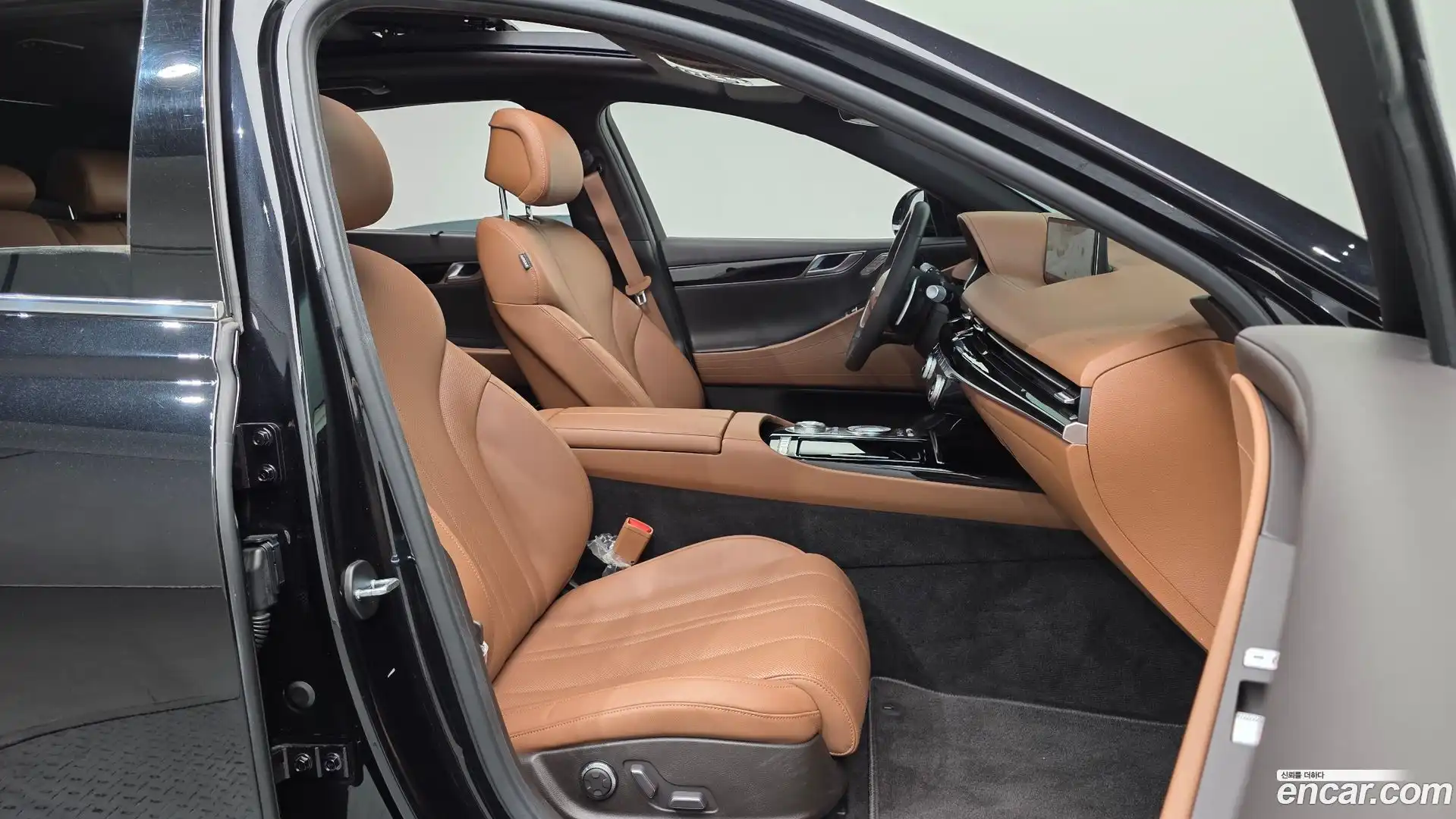 G80 Genesis 2022.5-INNER-036