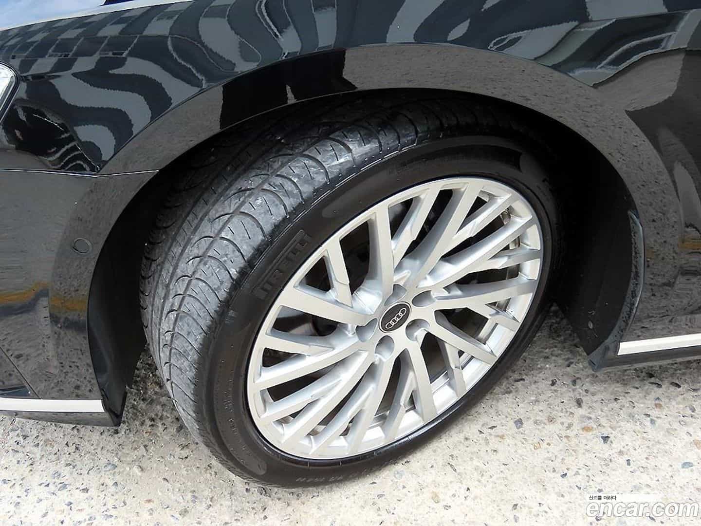 A8 Audi 2021.11-OPTION-024