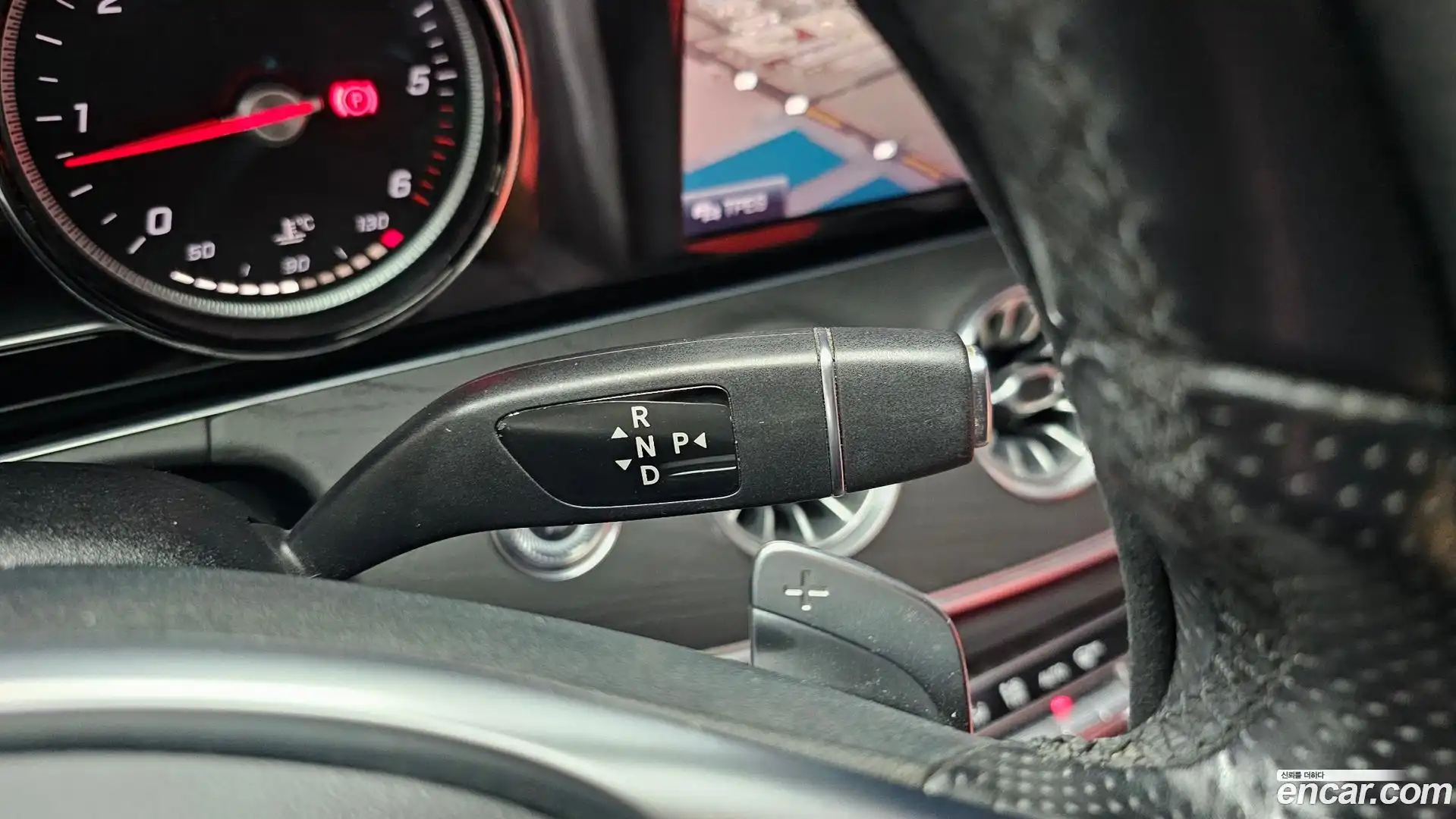 E-Class Mercedes-Benz 2018.11-INNER-009