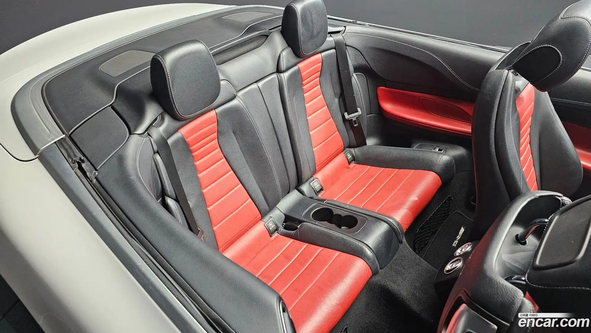 E-Class Mercedes-Benz 2018.11-OPTION-015