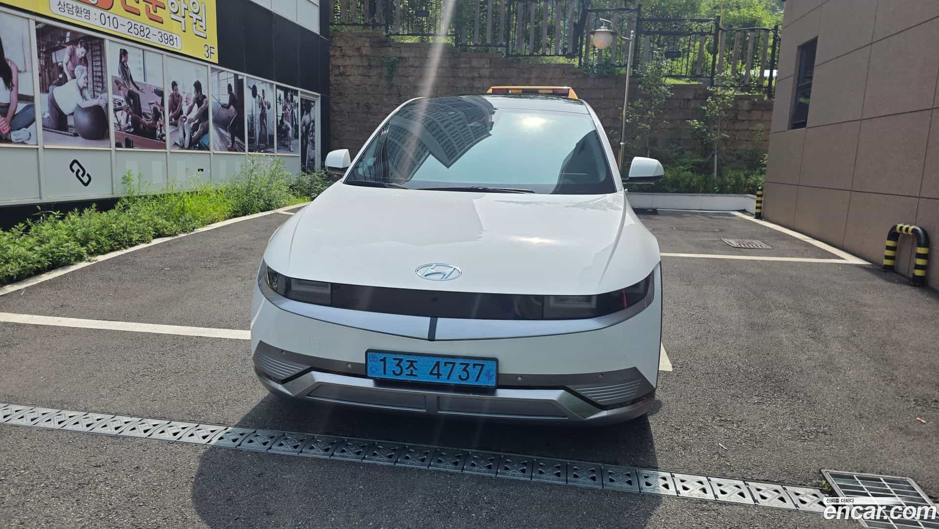 Ioniq5 Hyundai 2021.6-OUTER-001