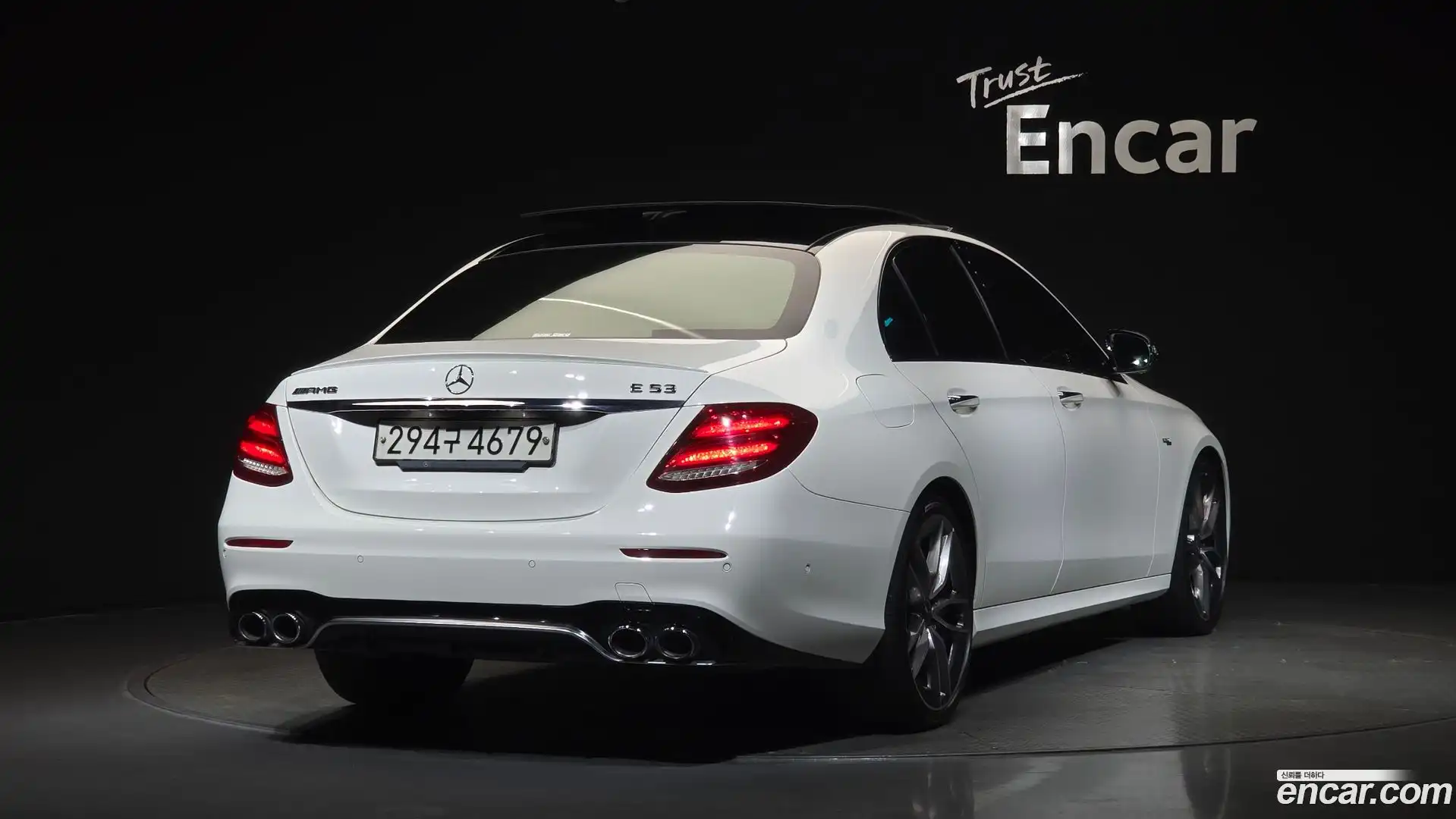 E-Class Mercedes-Benz 2019.11-OUTER-002