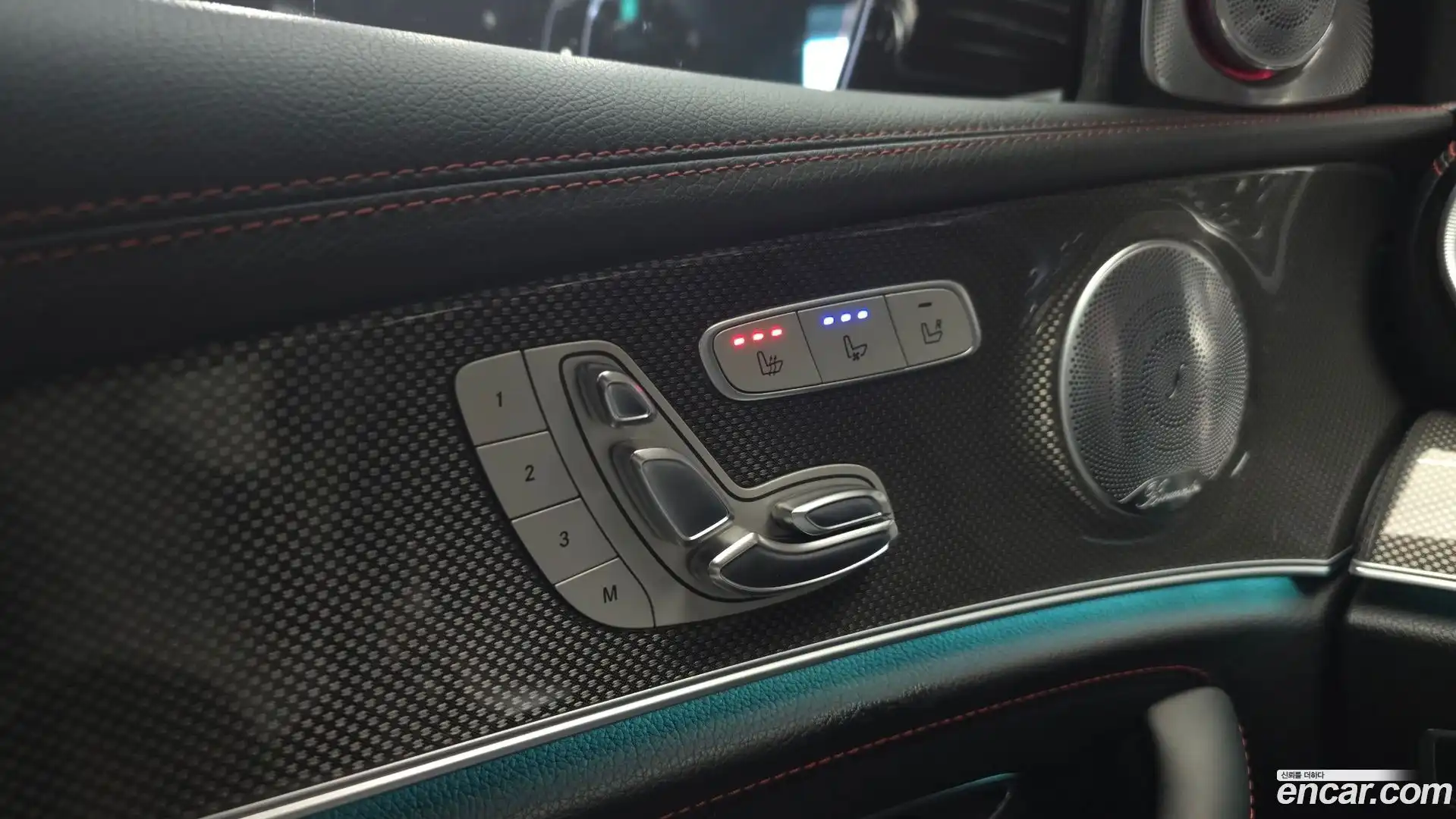 E-Class Mercedes-Benz 2019.11-OPTION-044
