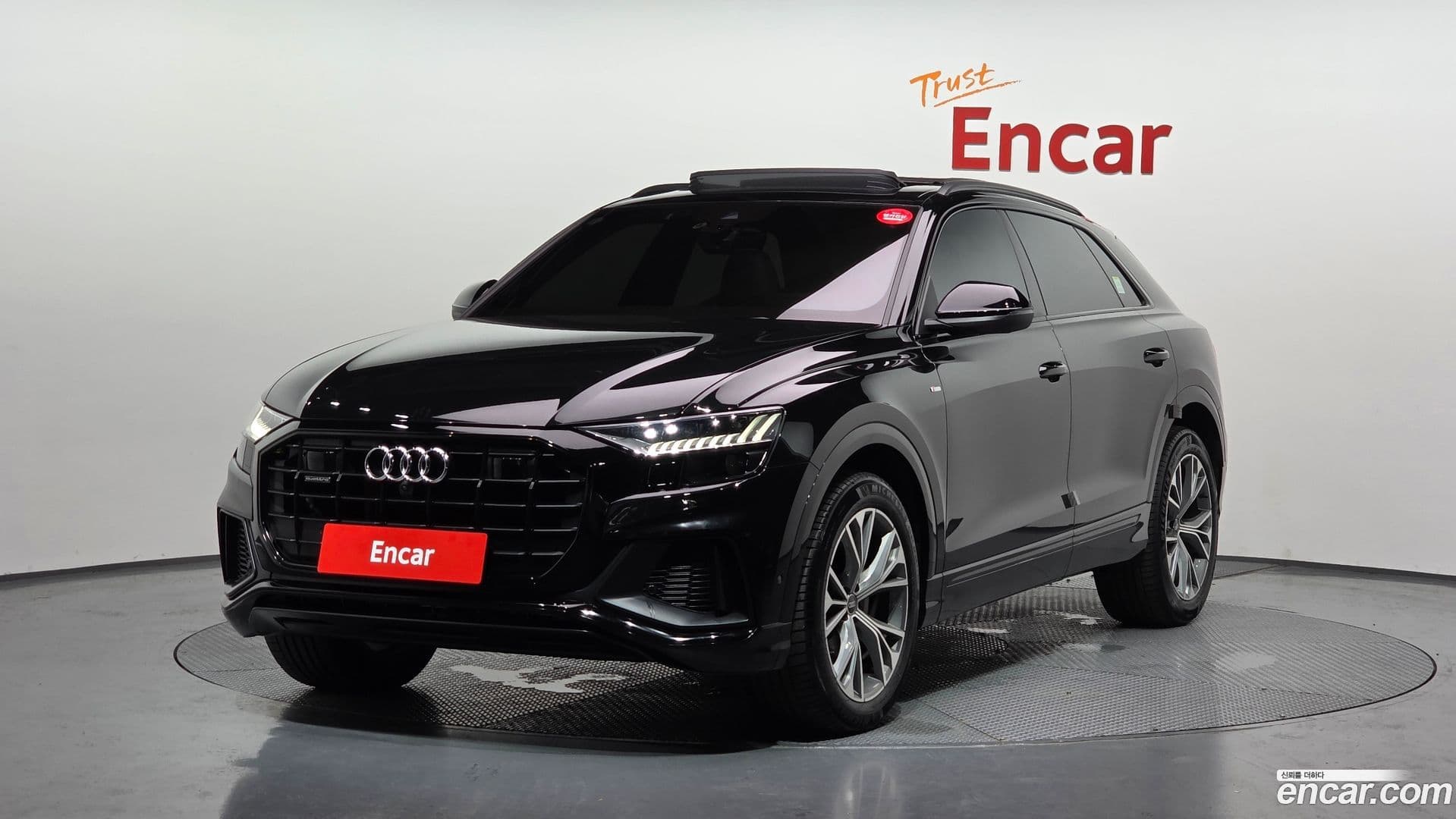 Main__Slider__Photo:Q8 Audi 2022.7-0
