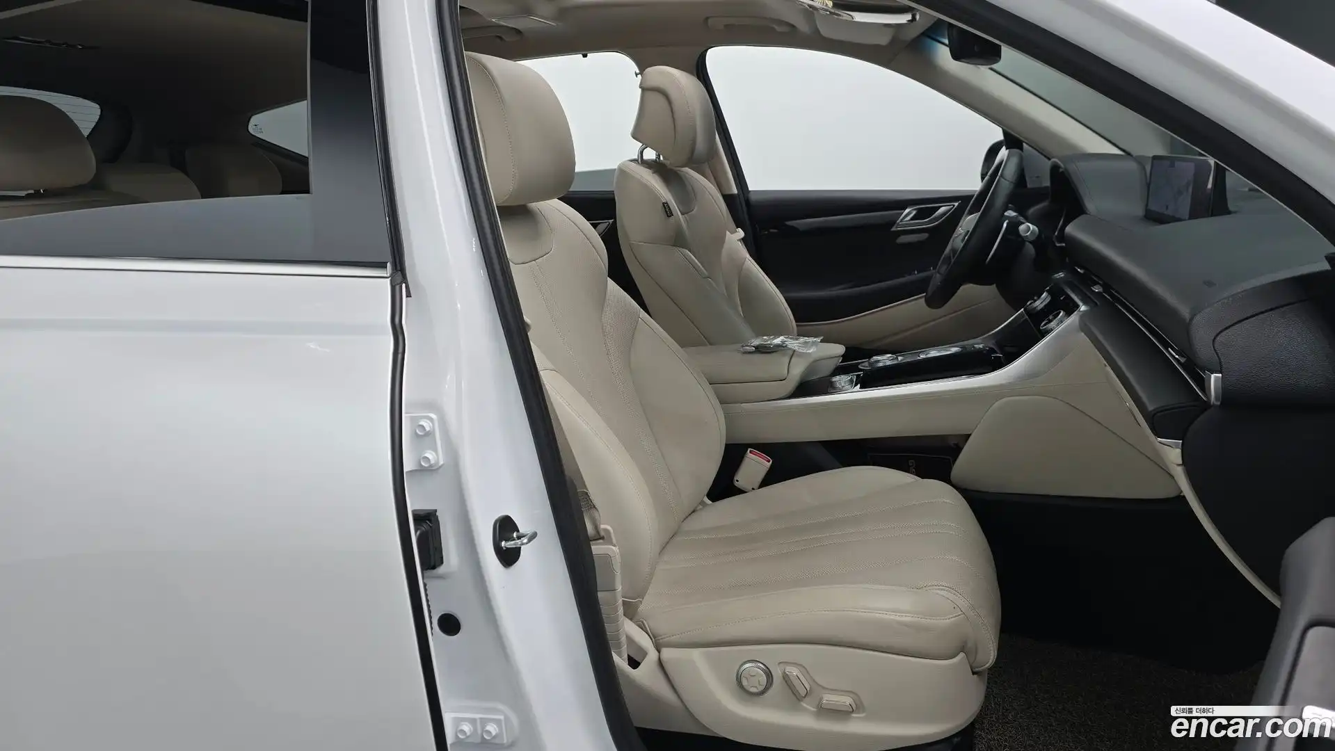 GV80 Genesis 2020.6-INNER-036