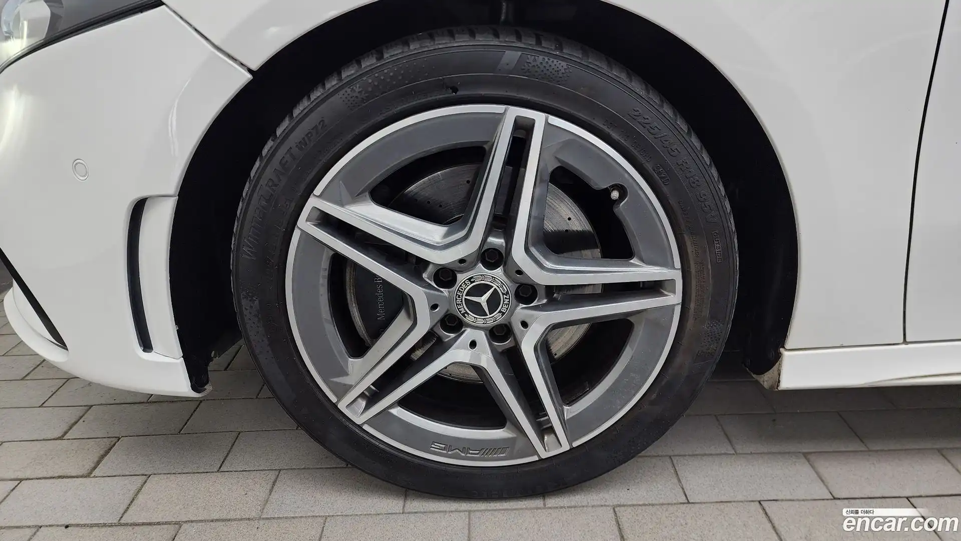 A-Class Mercedes-Benz 2020.9-OUTER-005