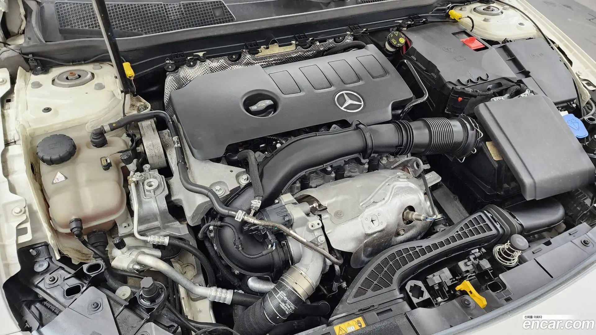 A-Class Mercedes-Benz 2020.9-OUTER-006
