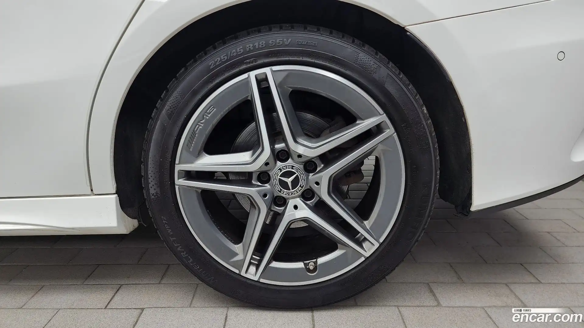 A-Class Mercedes-Benz 2020.9-OUTER-031