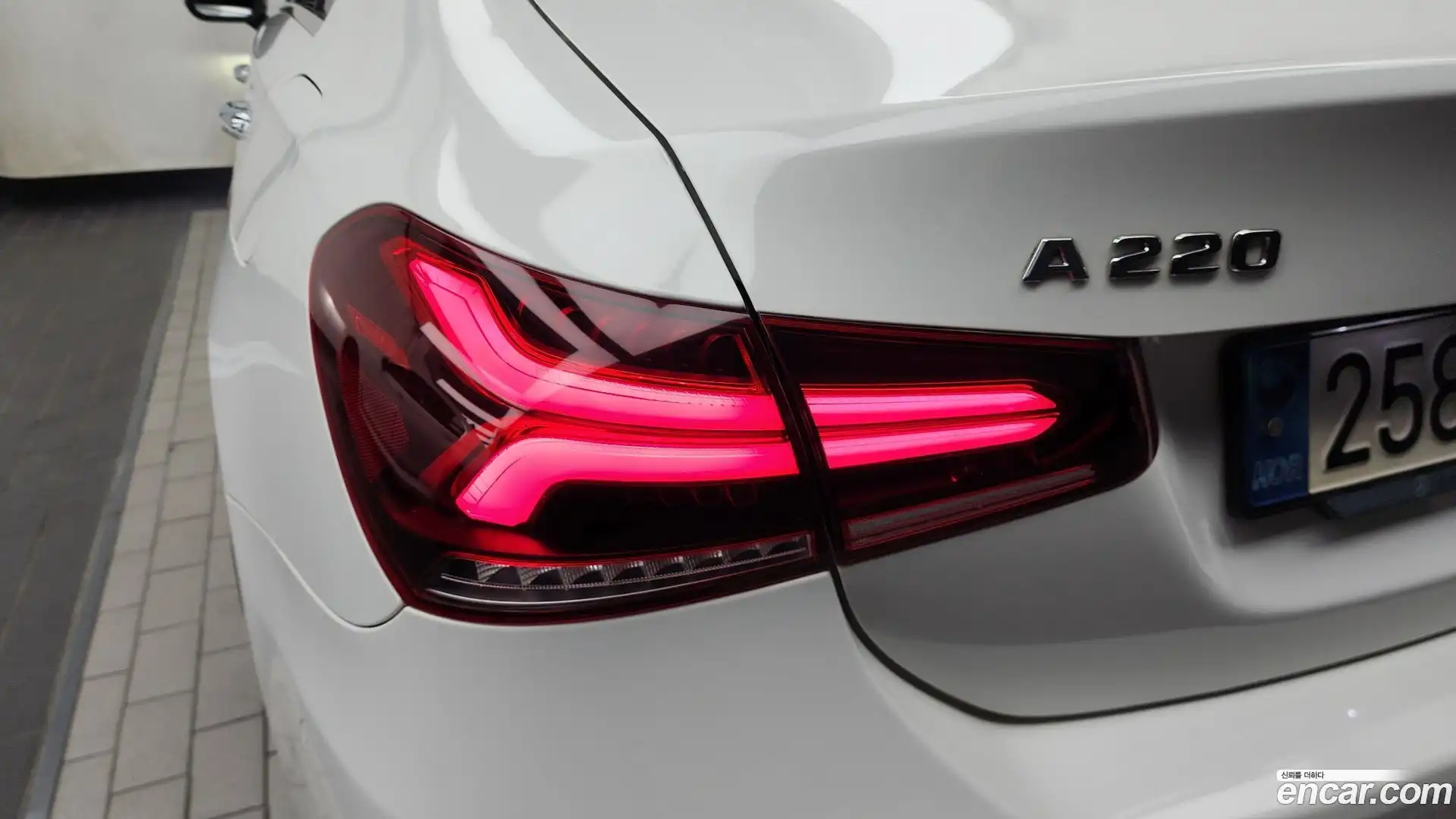 A-Class Mercedes-Benz 2020.9-OUTER-033