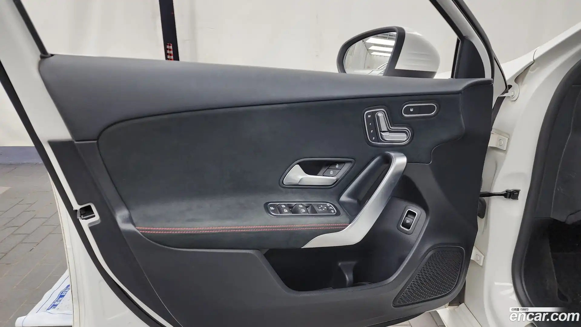 A-Class Mercedes-Benz 2020.9-INNER-034