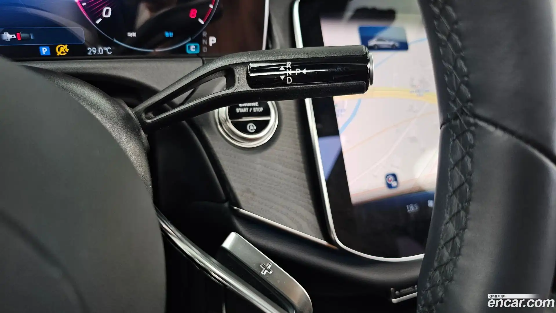 E-Class Mercedes-Benz 2025.2-INNER-009