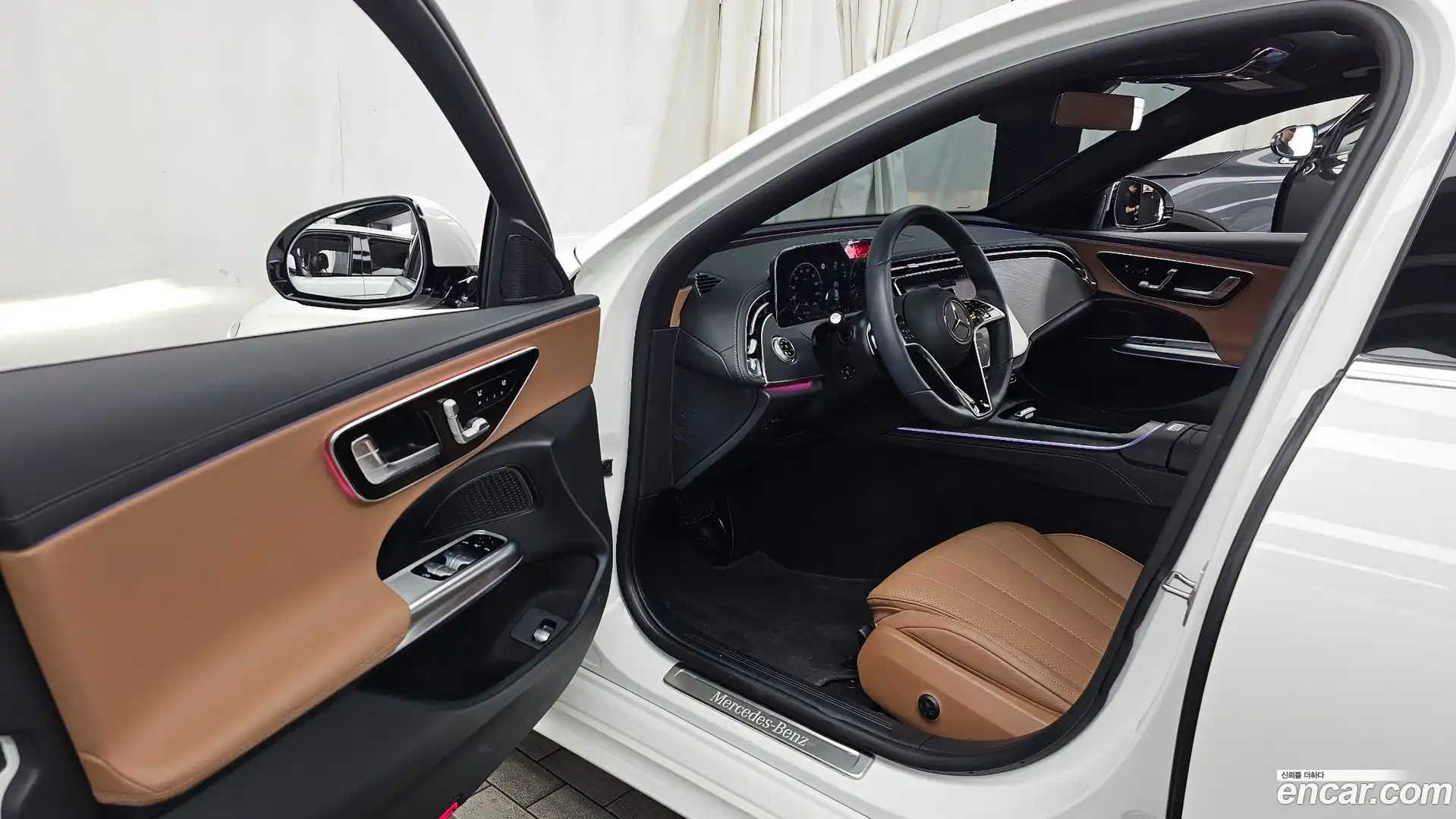 E-Class Mercedes-Benz 2025.2-INNER-010
