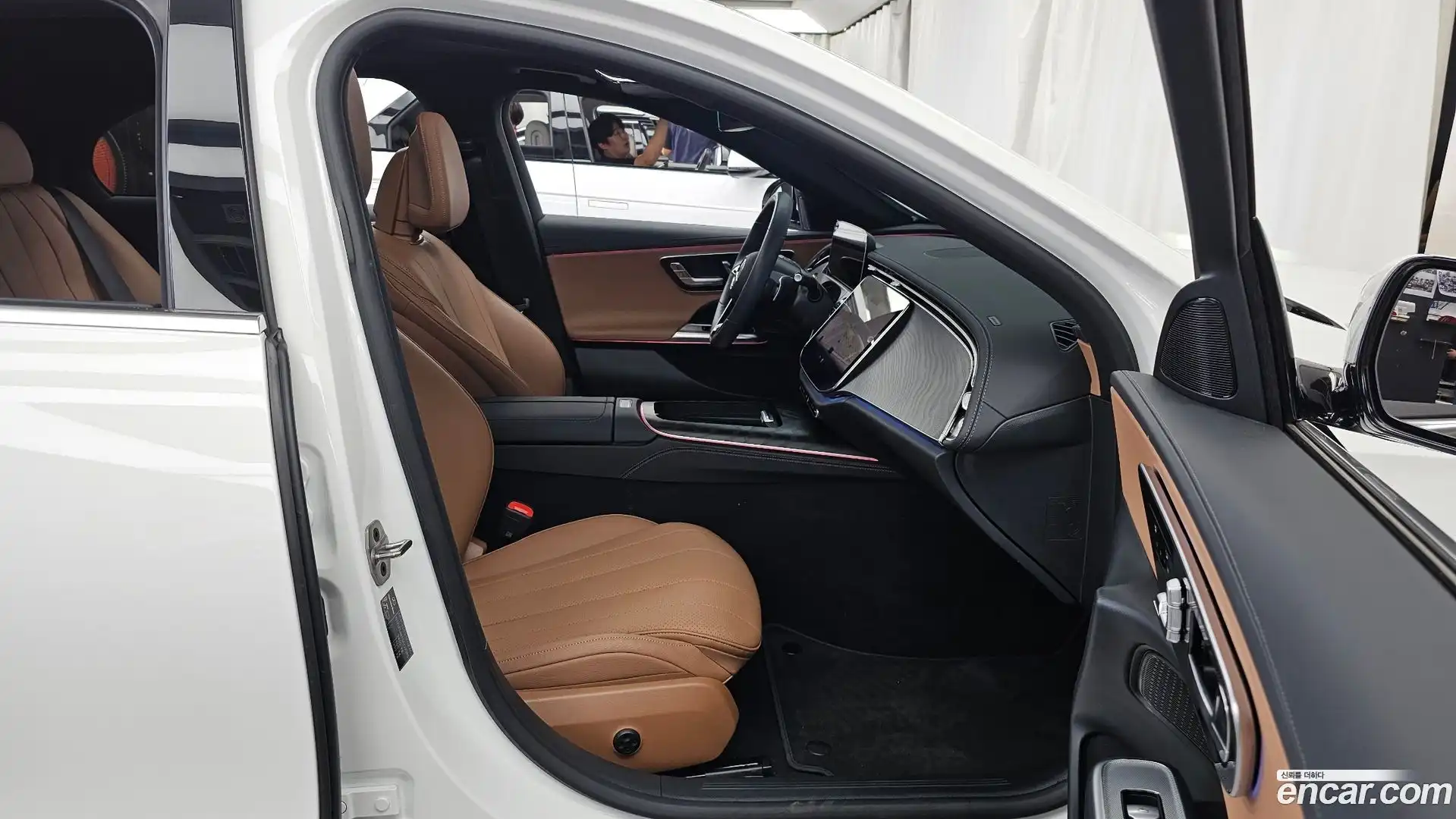 E-Class Mercedes-Benz 2025.2-OPTION-015