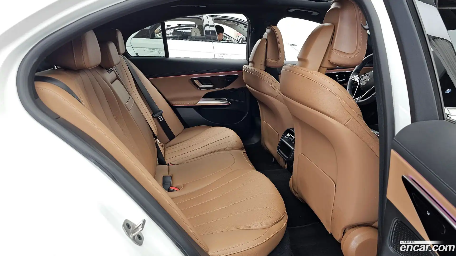 E-Class Mercedes-Benz 2025.2-OPTION-016