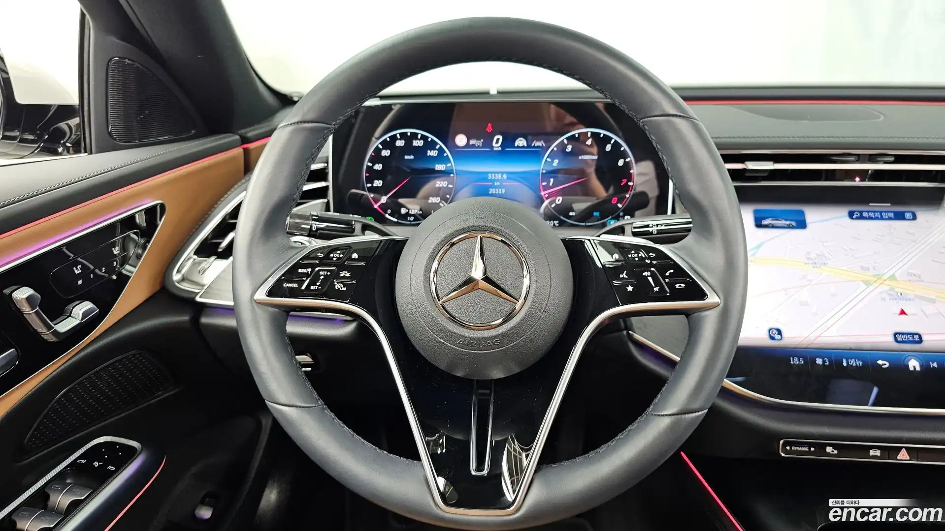 E-Class Mercedes-Benz 2025.2-OPTION-017