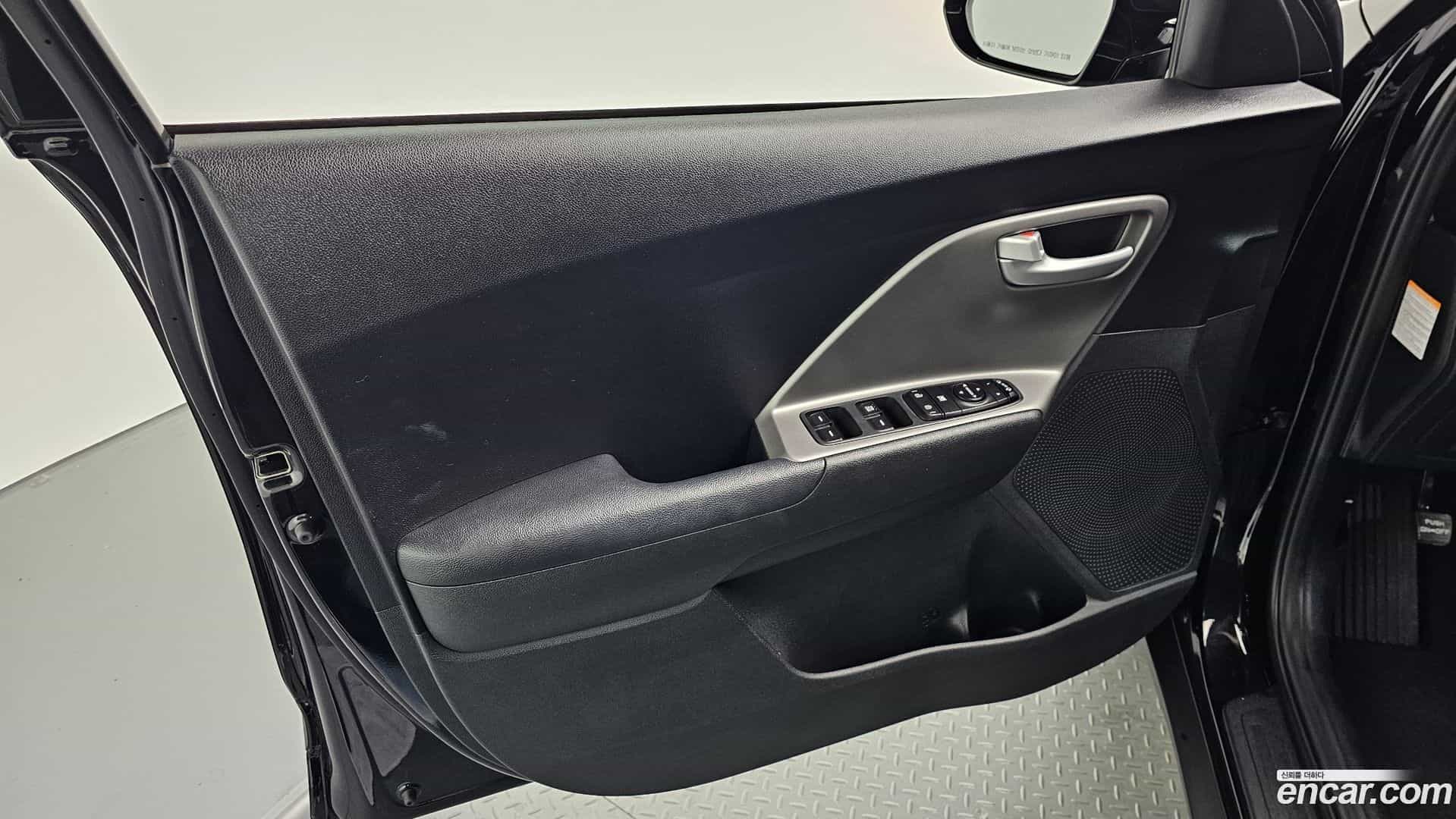 Niro Kia 2021.9-INNER-034