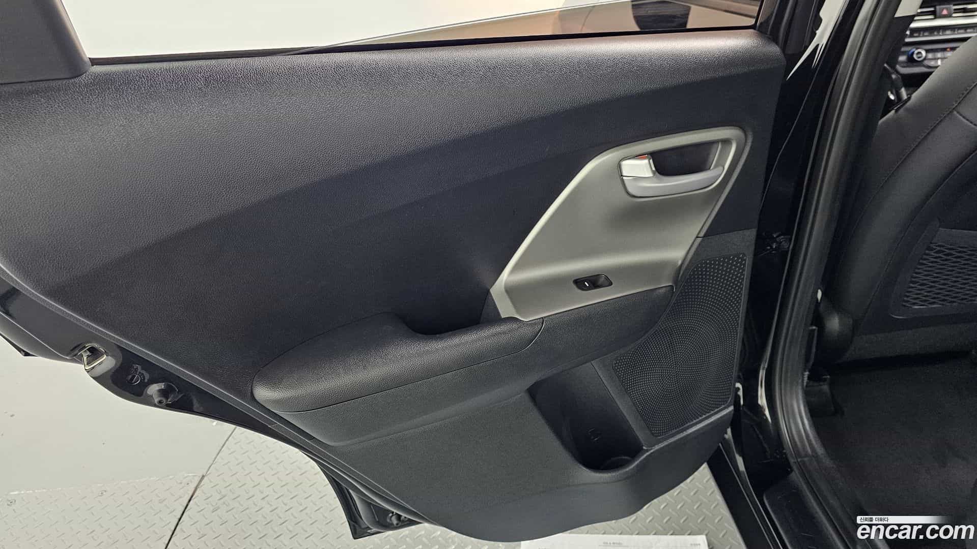 Niro Kia 2021.9-INNER-035