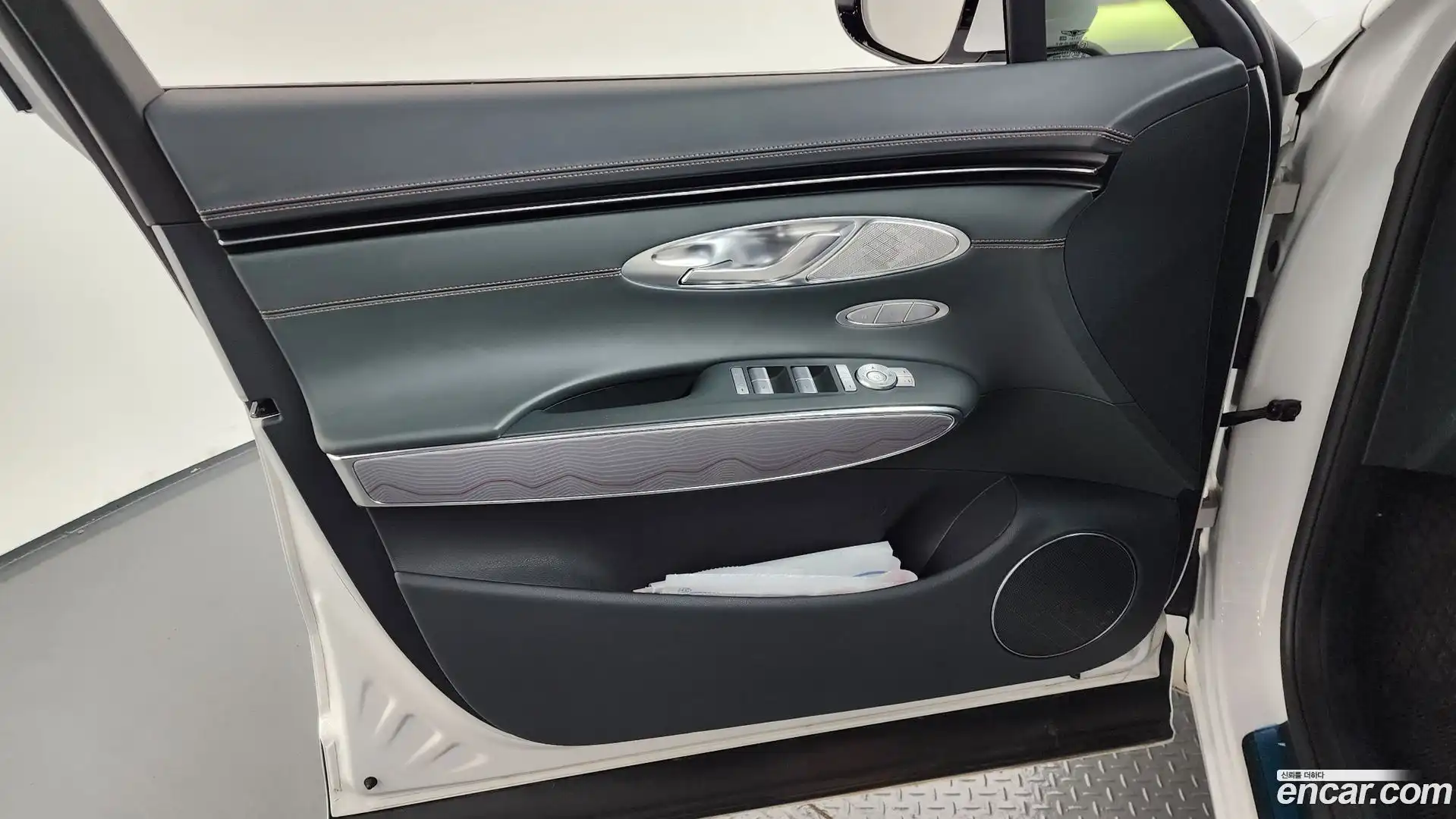 GV70 Genesis 2022.6-INNER-034
