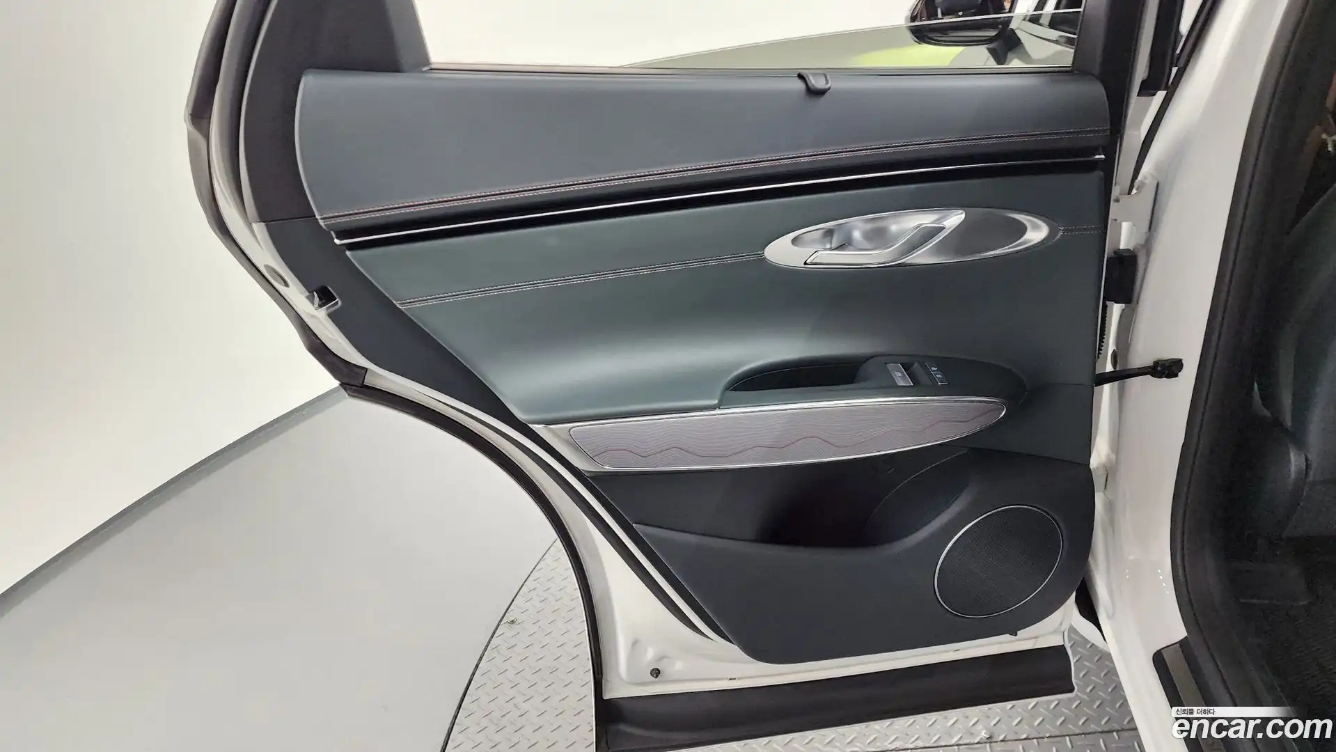 GV70 Genesis 2022.6-INNER-035