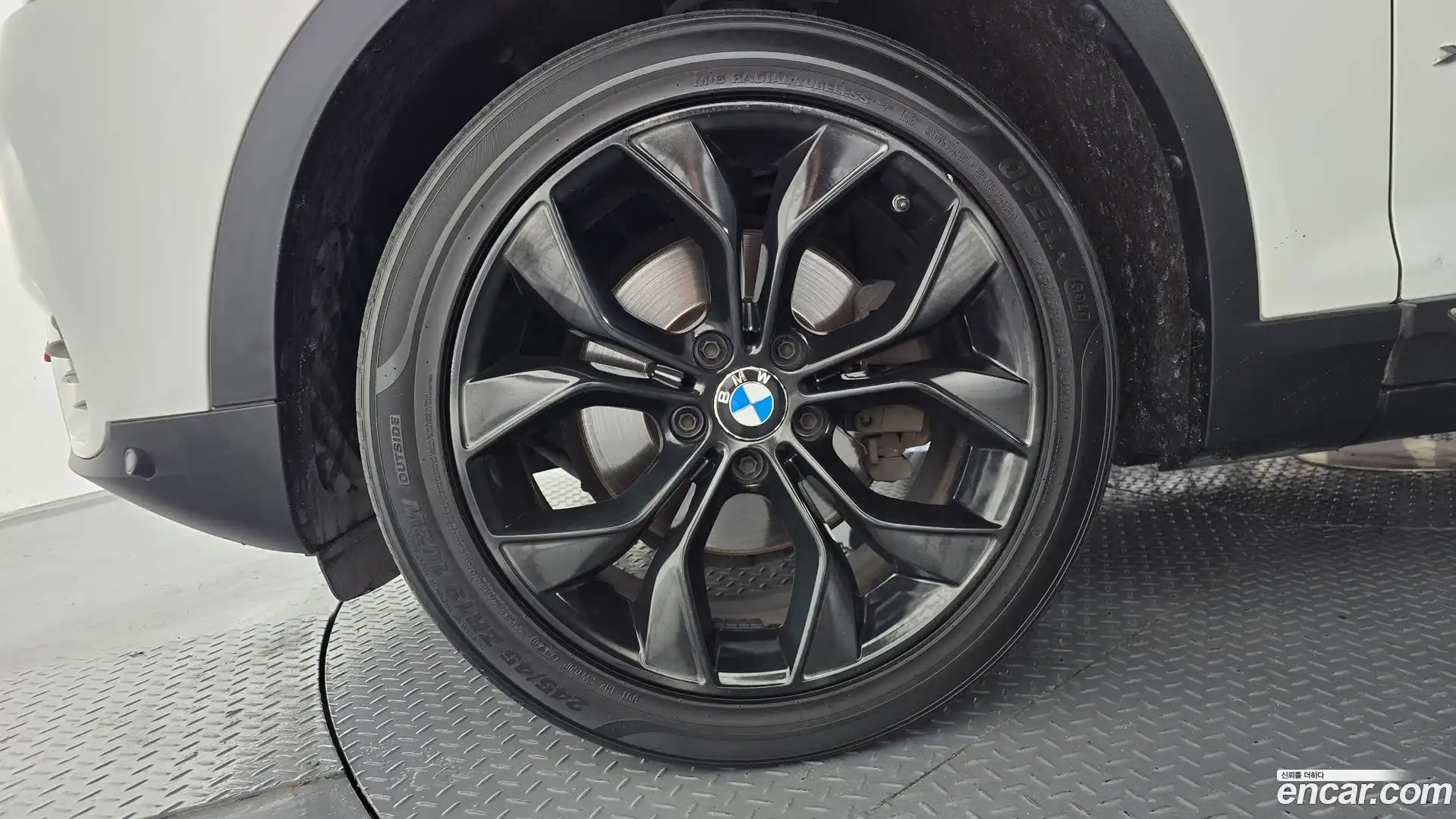 X3 BMW 2015.0-OUTER-005