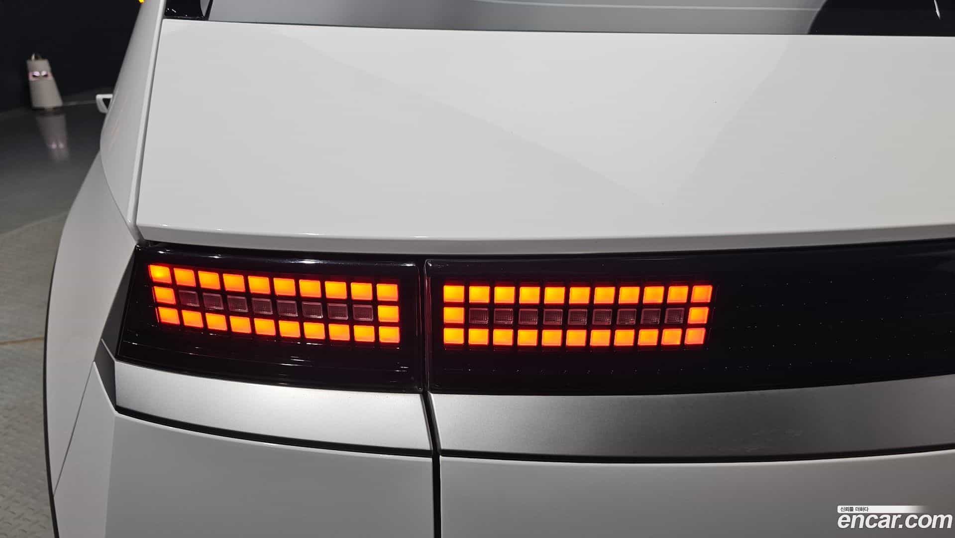 Ioniq5 Hyundai 2022.10-OUTER-033