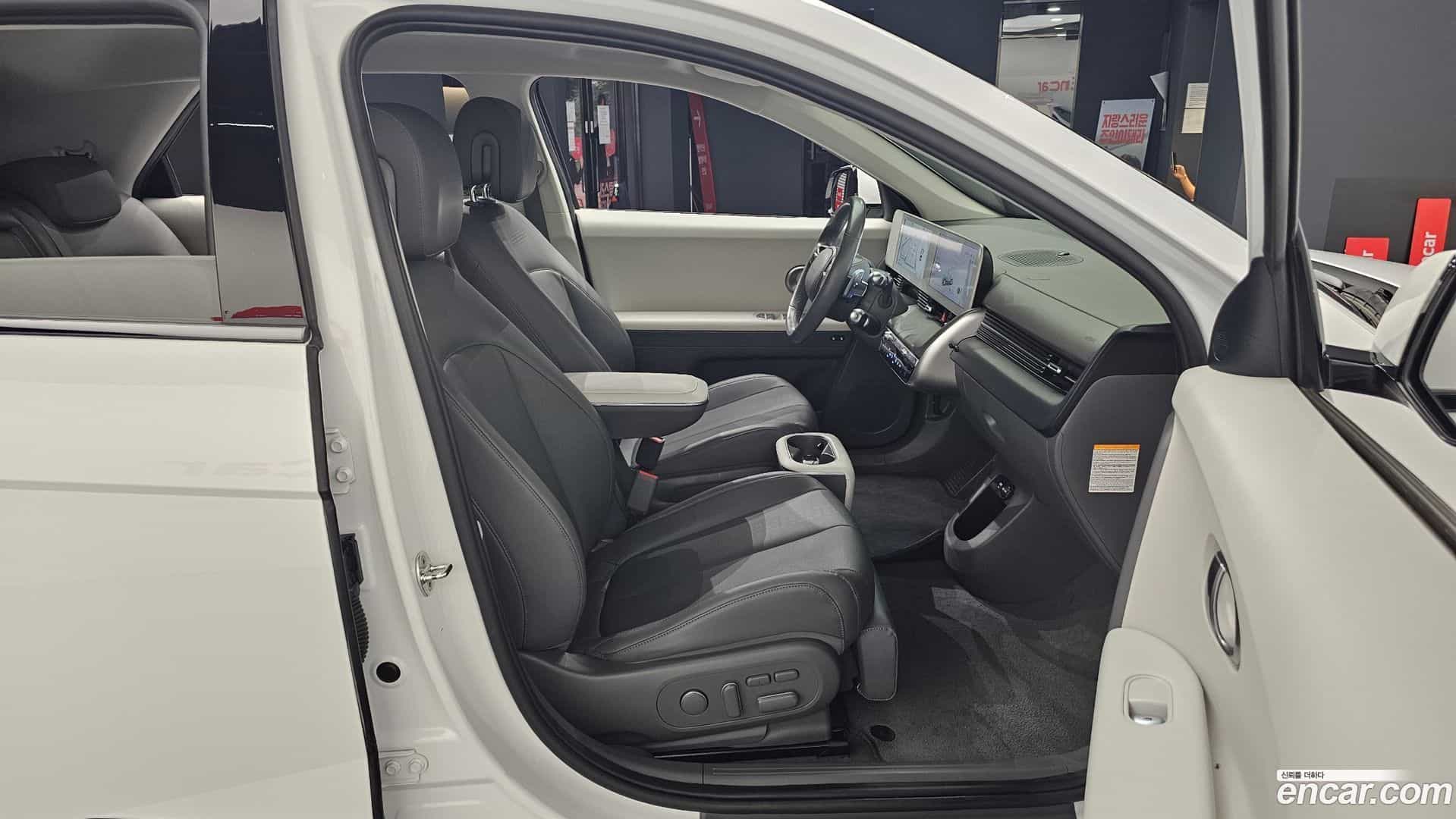 Ioniq5 Hyundai 2022.10-INNER-036