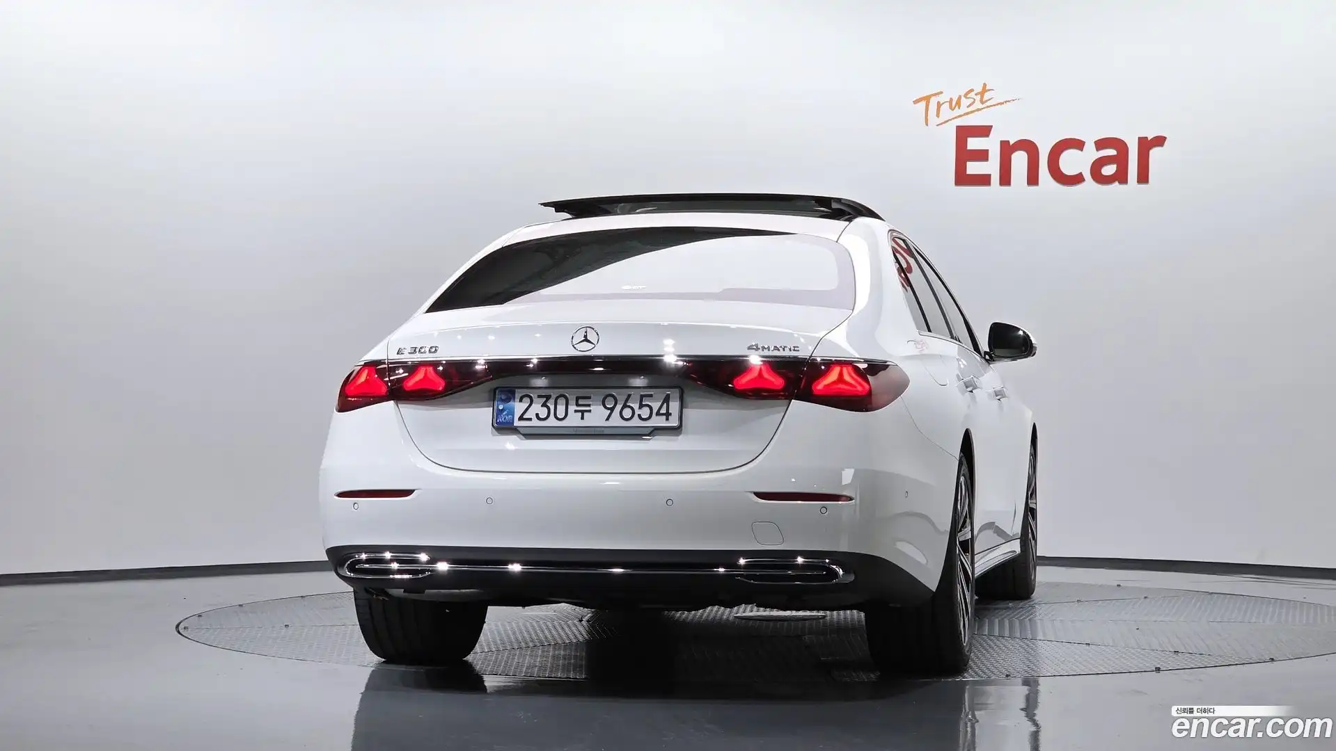 E-Class Mercedes-Benz 2024.11-OUTER-004