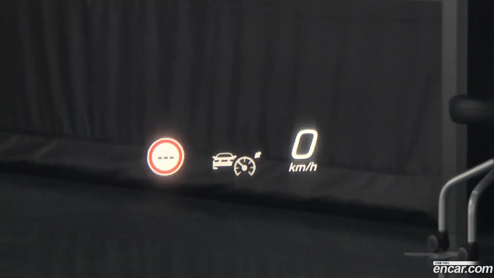 E-Class Mercedes-Benz 2024.11-OPTION-022