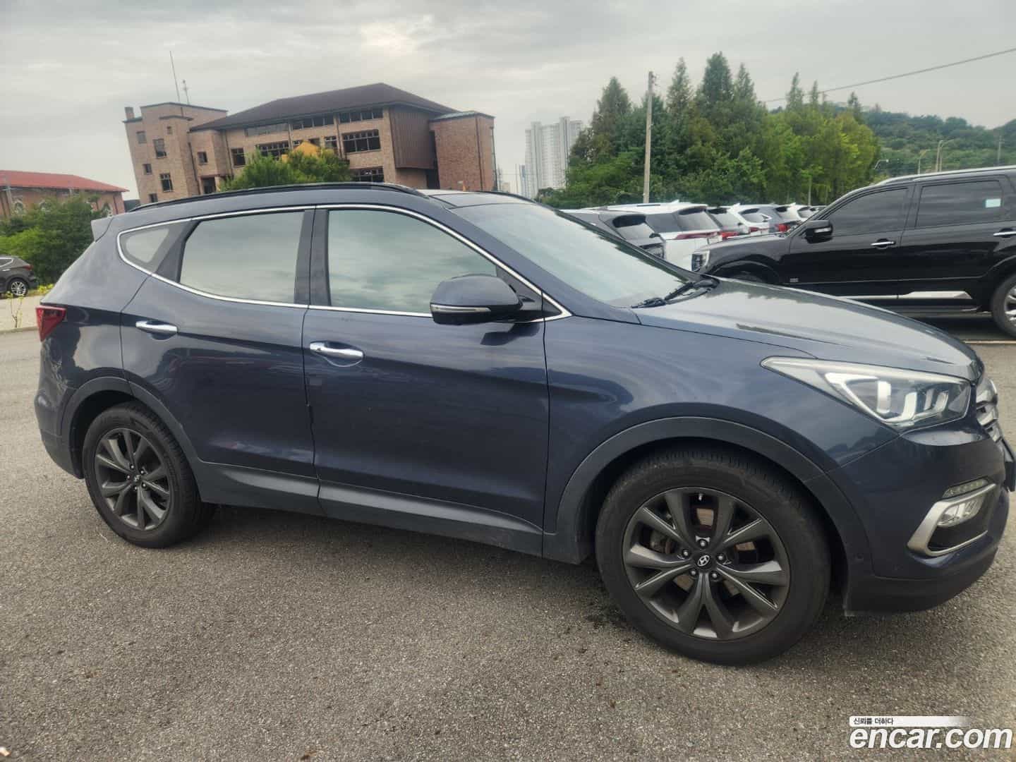 Santafe Hyundai 2016.4-OUTER-003