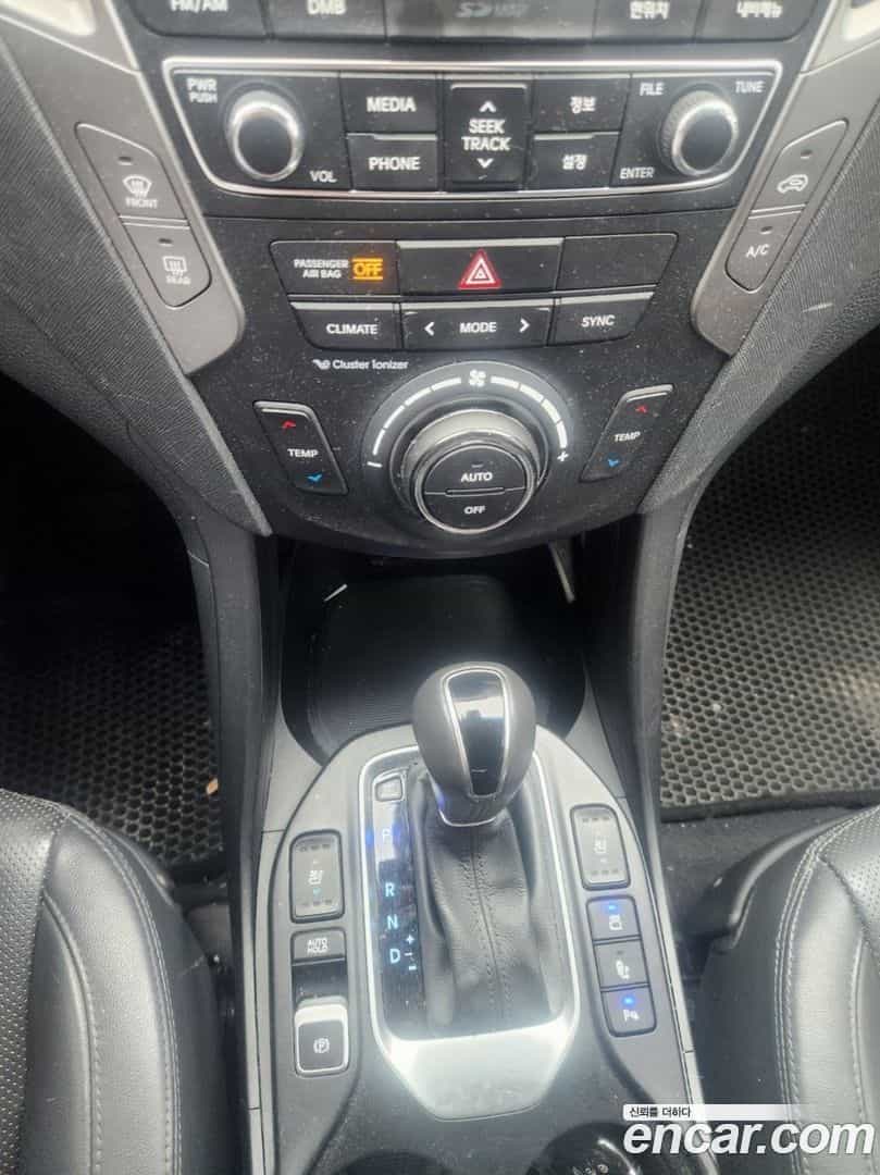 Santafe Hyundai 2016.4-OPTION-015