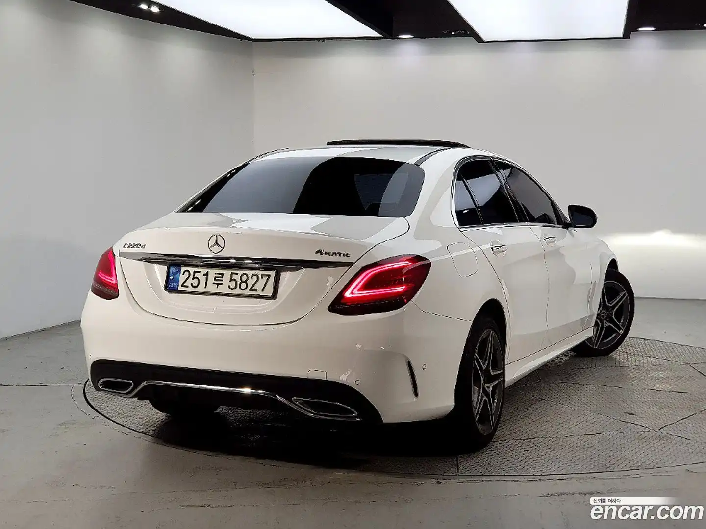 C-Class Mercedes-Benz 2019.3-OUTER-004