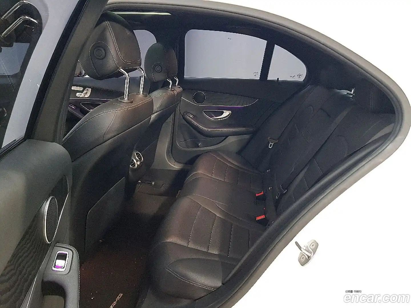 C-Class Mercedes-Benz 2019.3-INNER-009