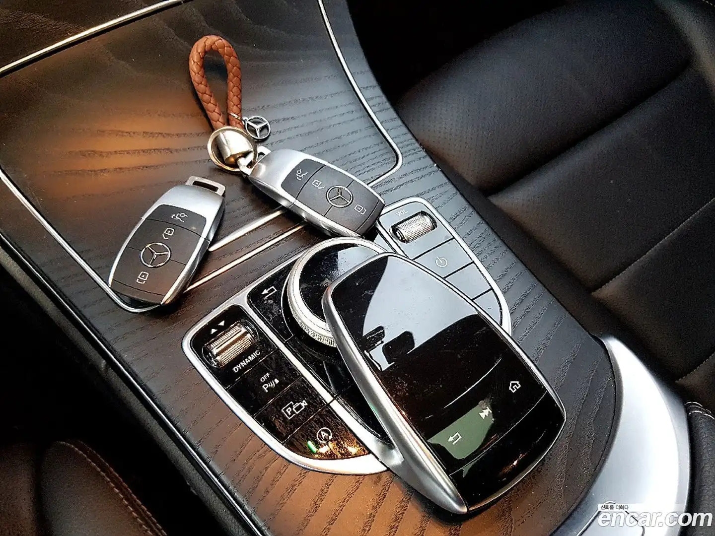 C-Class Mercedes-Benz 2019.3-OPTION-016