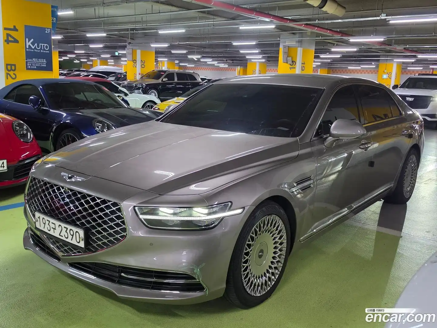 G90 Genesis 2020.1-OUTER-002
