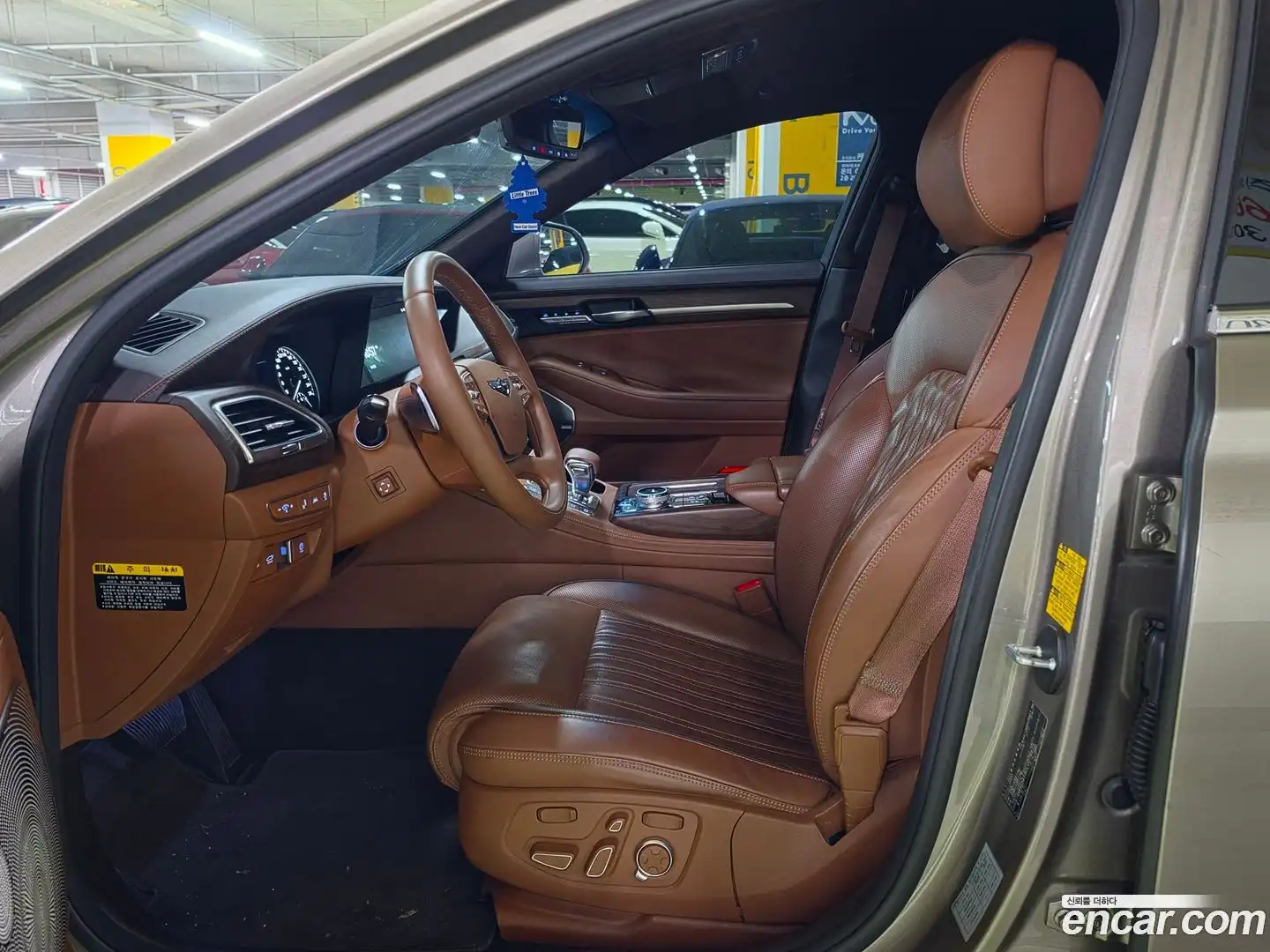 G90 Genesis 2020.1-INNER-008