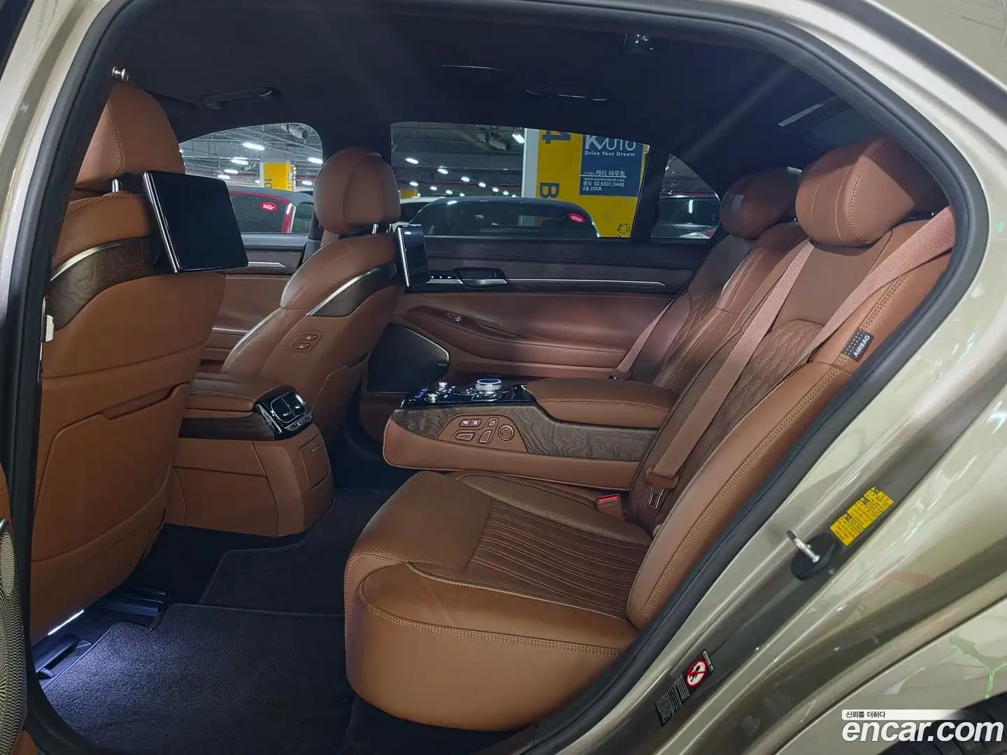 G90 Genesis 2020.1-INNER-009
