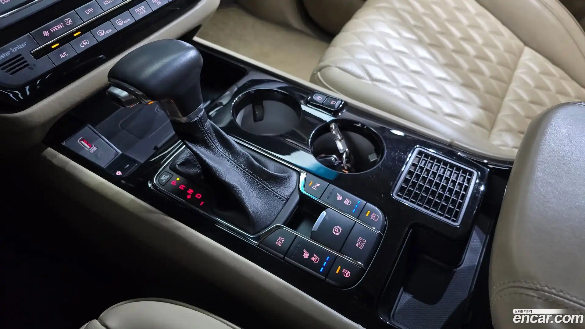Canival Kia 2018.9-INNER-009