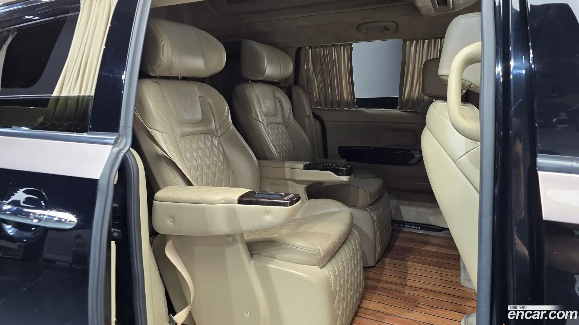 Canival Kia 2018.9-OPTION-015