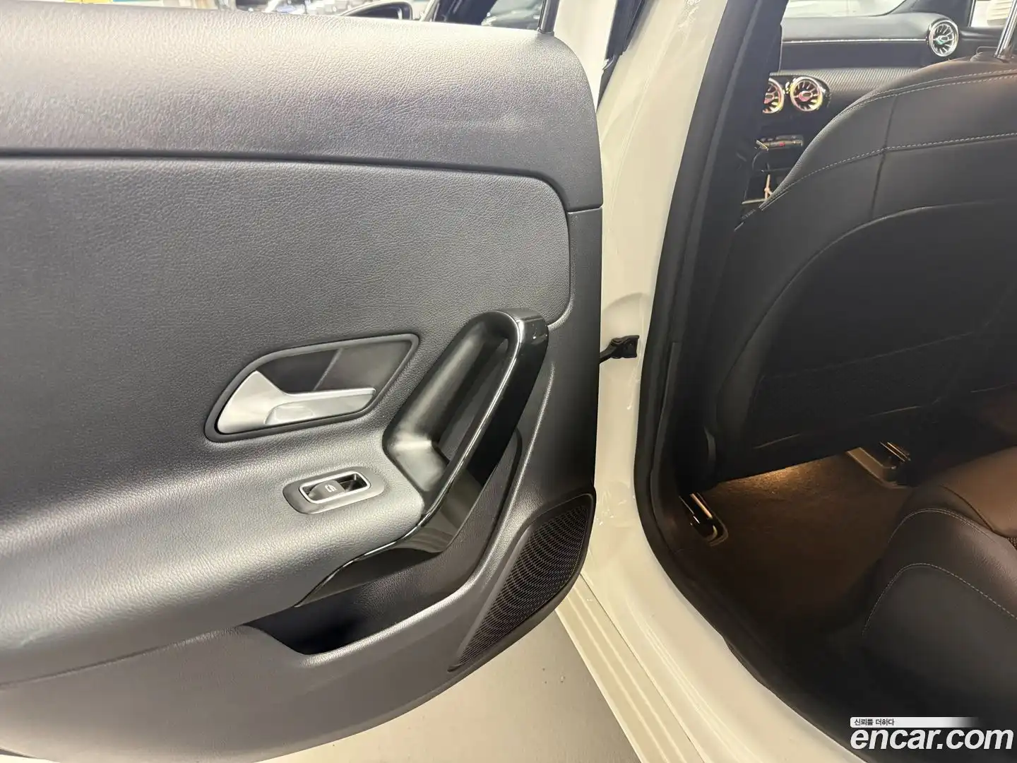 A-Class Mercedes-Benz 2020.5-OPTION-022