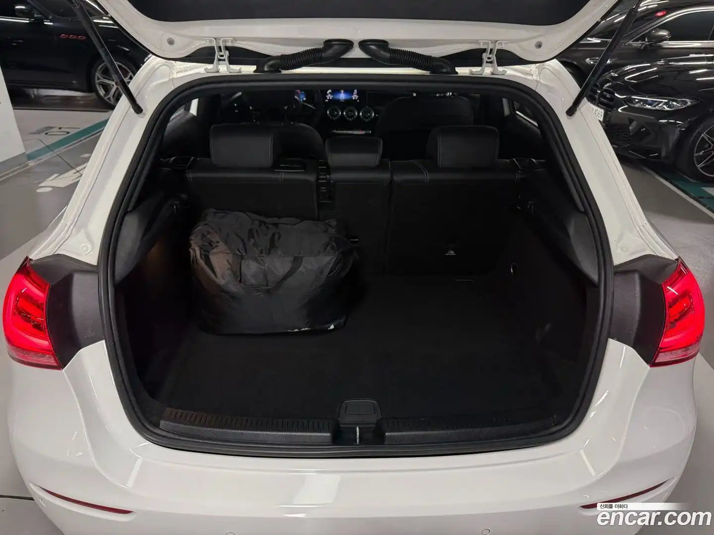A-Class Mercedes-Benz 2020.5-OPTION-023