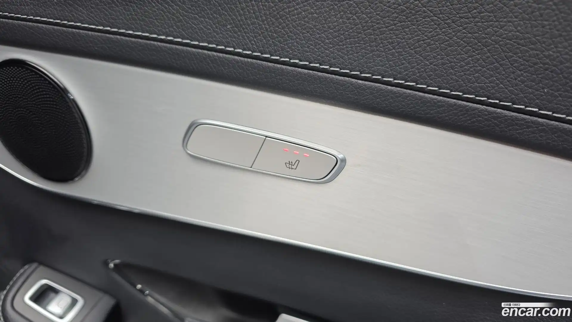GLC-Class Mercedes-Benz 2021.2-OPTION-045