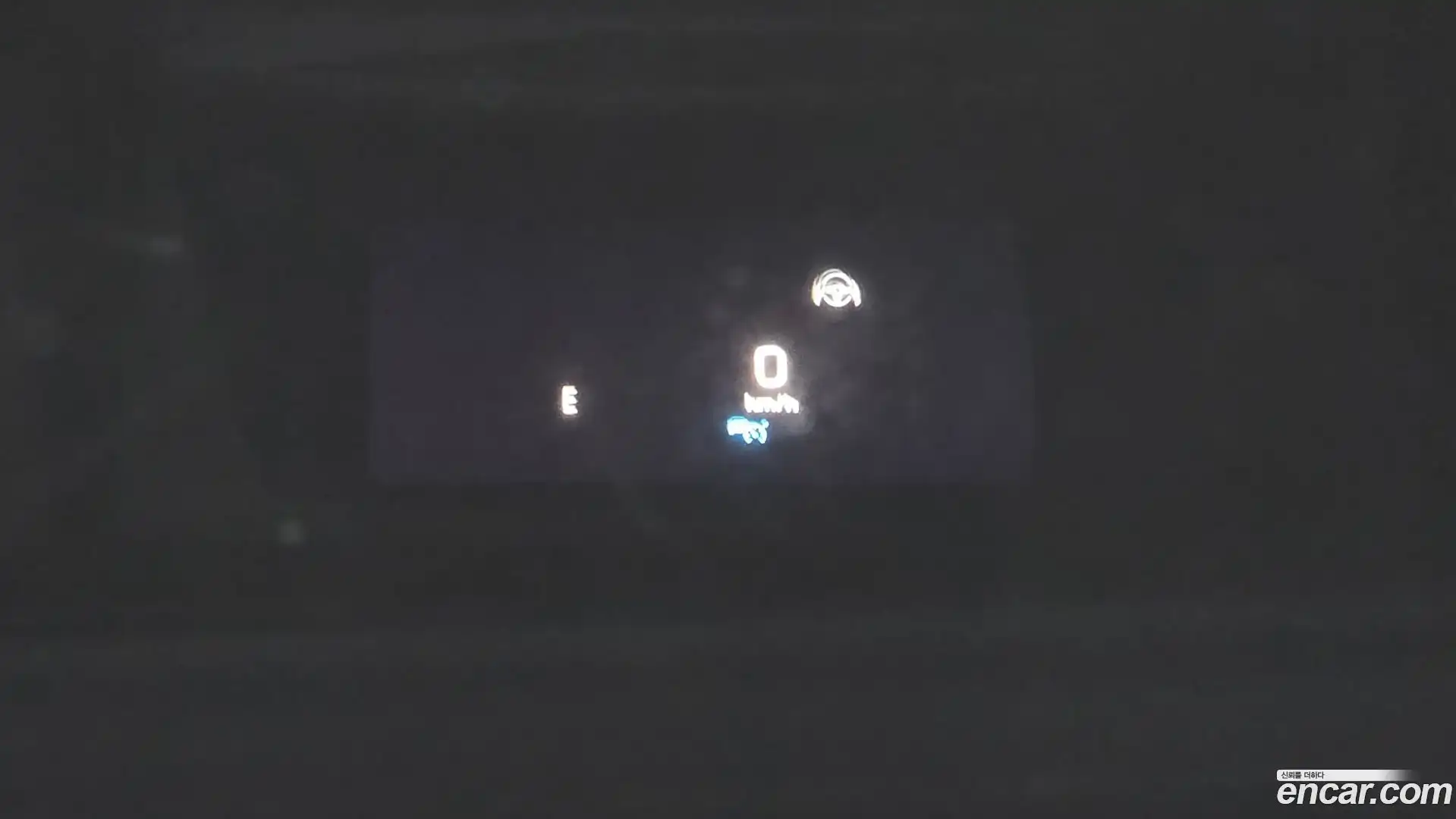 GLC-Class Mercedes-Benz 2021.2-OPTION-047